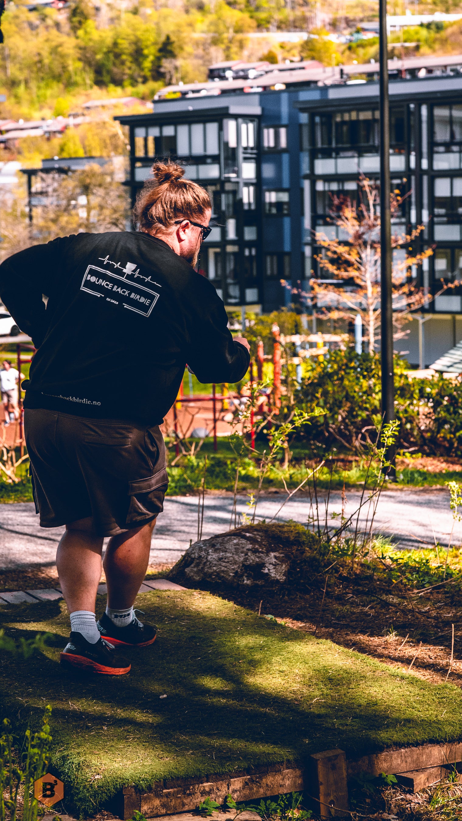 bouncebackbirdie_merch_genser