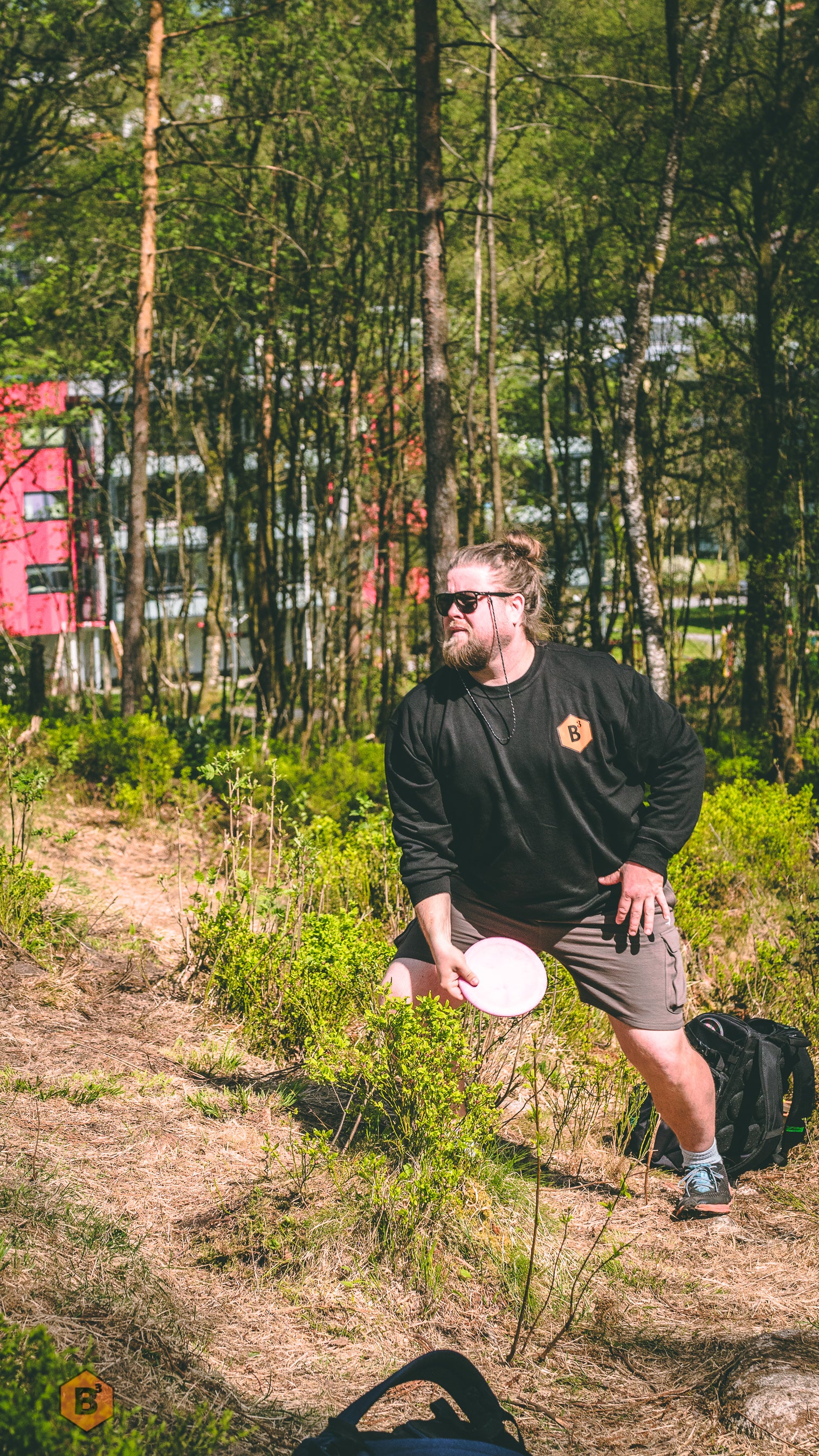 bouncebackbirdie_merch_genser